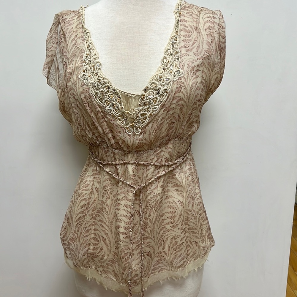 Elie Tahari silk 2 piece set . Size L